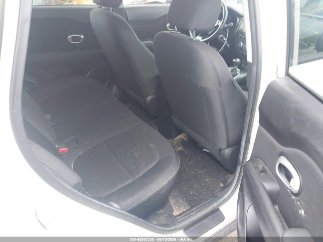 45368358 :رقم المزاد ، KNDJN2A22F7775885 vin ، 2015 Kia Soul مزاد بيع