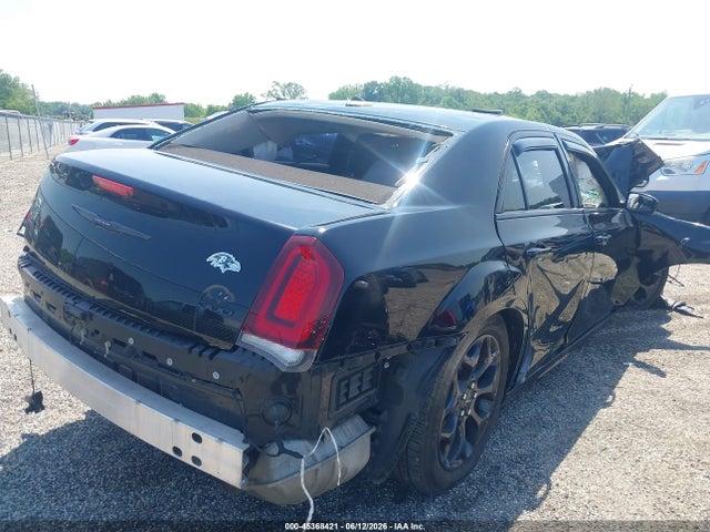 45368421 :رقم المزاد ، 2C3CCARG3MH524288 vin ، 2021 Chrysler 300 Touring L Awd مزاد بيع