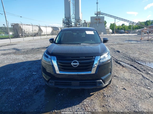 5N1DR3AC5SC243267 Nissan Pathfinder S 4wd