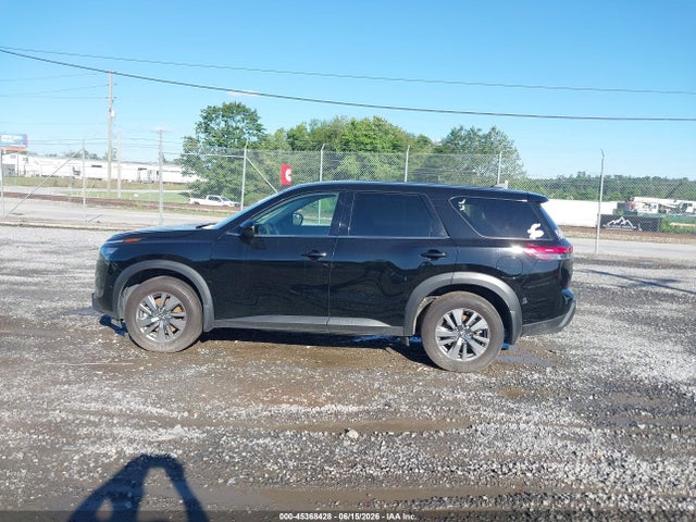 5N1DR3AC5SC243267 Nissan Pathfinder S 4wd