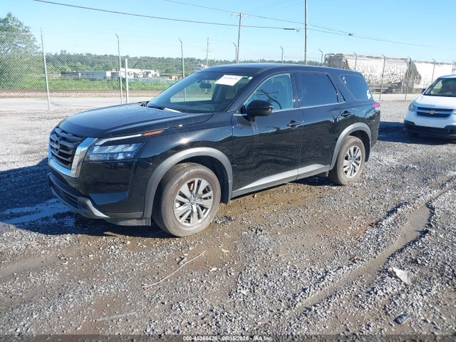 5N1DR3AC5SC243267 Nissan Pathfinder S 4wd