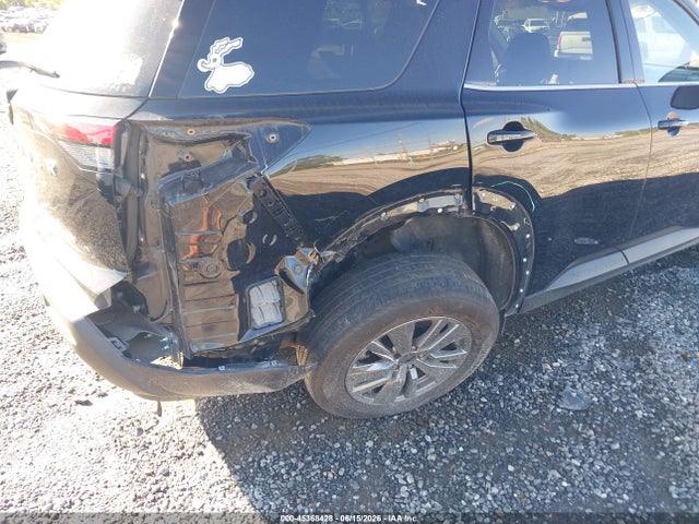 5N1DR3AC5SC243267 Nissan Pathfinder S 4wd