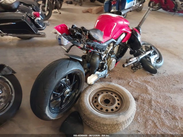 Ducati Streetfighter V4/v4s 2024 ZDMFAKWW5RB009152 Image 4
