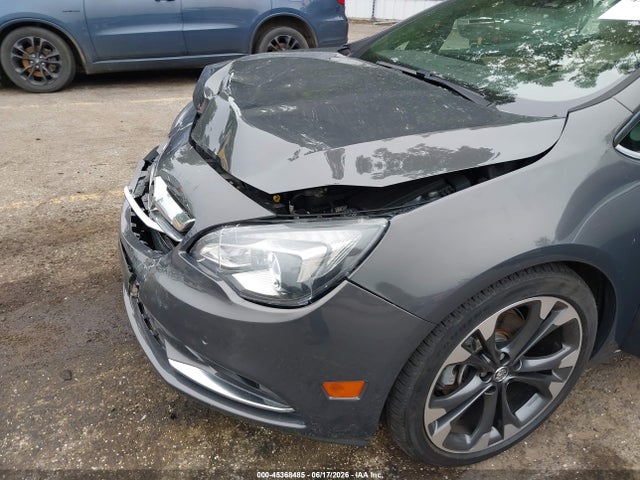 W04WT3N53GG097956 Buick Cascada Premium
