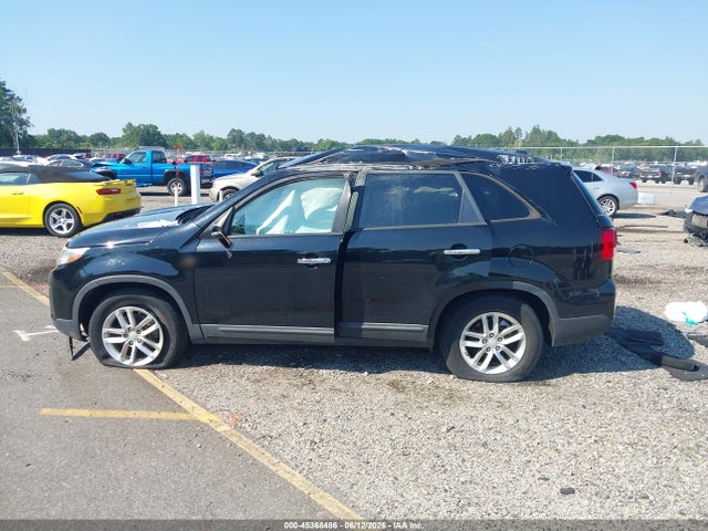 Продаж на аукціоні авто 2015 Kia Sorento Lx, vin: 5XYKT4A69FG623520, номер лоту: 45368486