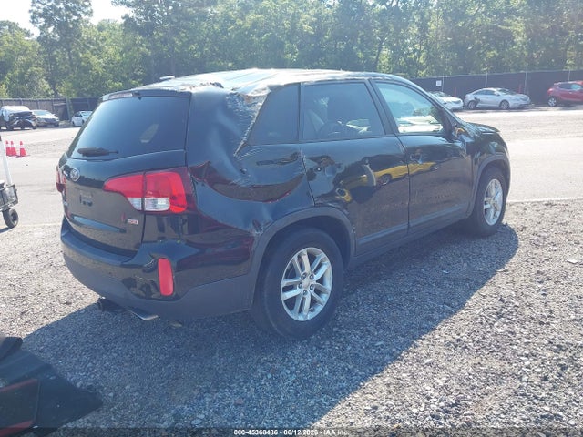 Продаж на аукціоні авто 2015 Kia Sorento Lx, vin: 5XYKT4A69FG623520, номер лоту: 45368486