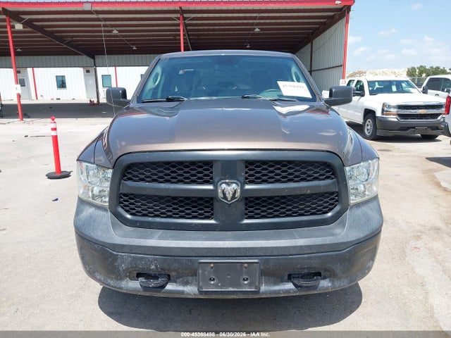 1C6RR7FG3LS156513 RAM 1500 Classic Tradesman 4x4 6&#039;4 Box