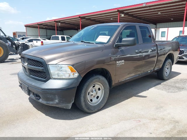 1C6RR7FG3LS156513 RAM 1500 Classic Tradesman 4x4 6&#039;4 Box