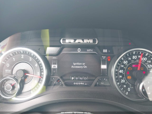 45368508 :رقم المزاد ، 1C6RREJT7RN219726 vin ، 2024 Ram 1500 Laramie  4x2 5'7 Box مزاد بيع