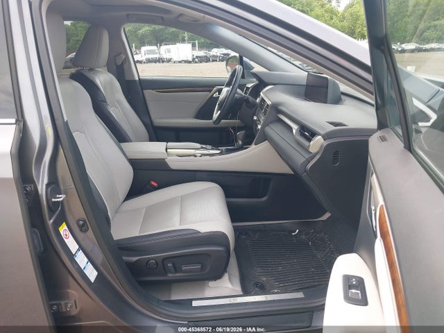 45368572 :رقم المزاد ، 2T2BZMCA4HC096786 vin ، 2017 Lexus Rx 350 مزاد بيع