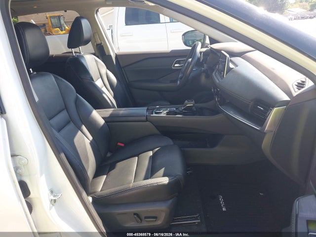 45368579 :رقم المزاد ، 5N1AT3CB5MC790115 vin ، 2021 Nissan Rogue Sl Intelligent Awd مزاد بيع