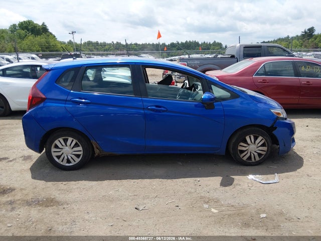 Продажа на аукционе авто 2015 Honda Fit Lx, vin: 3HGGK5H57FM719713, номер лота: 45368727