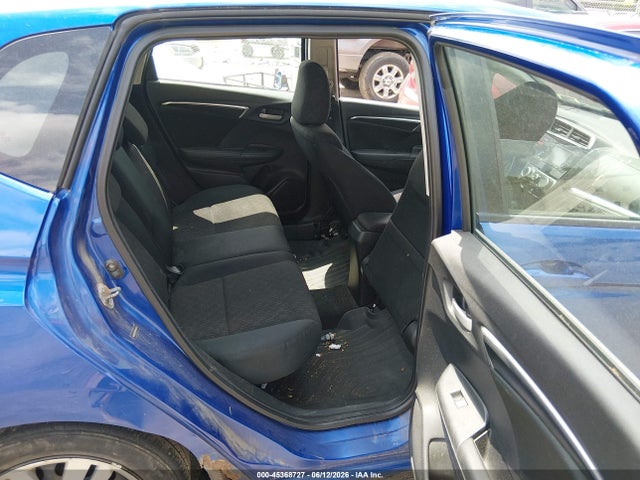 Продажа на аукционе авто 2015 Honda Fit Lx, vin: 3HGGK5H57FM719713, номер лота: 45368727