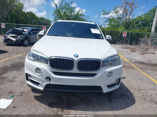 45368753 :رقم المزاد ، 5UXKS4C53F0N06544 vin ، 2015 Bmw X5 Xdrive35d مزاد بيع