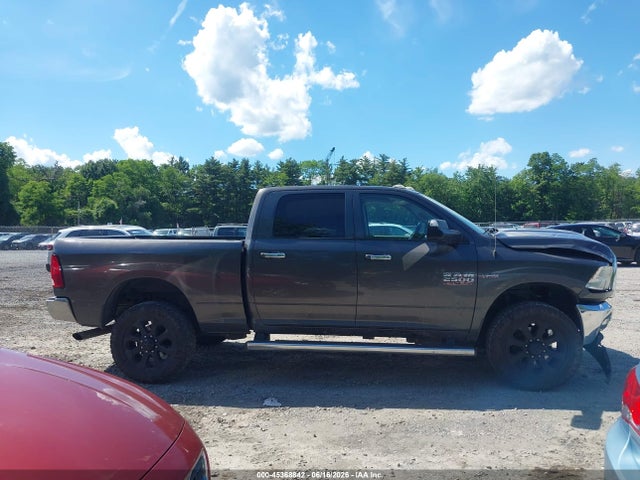 45368842 :رقم المزاد ، 3C6UR5DJ0HG518275 vin ، 2017 Ram 2500 Big Horn  4x4 6'4 Box مزاد بيع