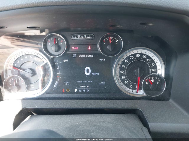 45368842 :رقم المزاد ، 3C6UR5DJ0HG518275 vin ، 2017 Ram 2500 Big Horn  4x4 6'4 Box مزاد بيع