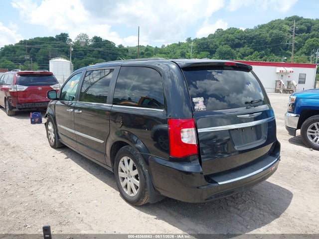 45368863 :رقم المزاد ، 2C4RC1CG6CR118657 vin ، 2012 Chrysler Town & Country Touring-l مزاد بيع
