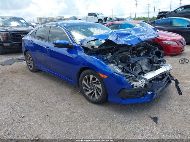 Продаж на аукціоні авто 2018 Honda Civic Ex, vin: 19XFC2F7XJE015082, номер лоту: 45368896