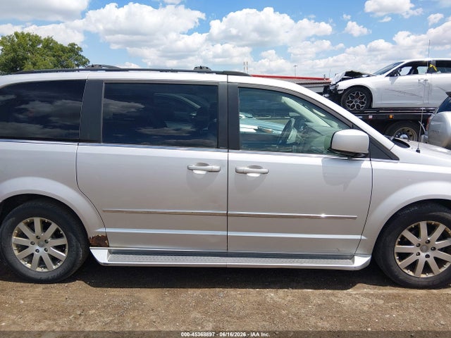Продаж на аукціоні авто 2010 Chrysler Town & Country Touring, vin: 2A4RR5DX0AR128340, номер лоту: 45368897