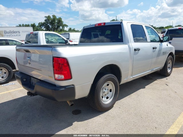 1C6RR6KG3JS303622 RAM 1500 Tradesman 4x2 5&#039;7 Box