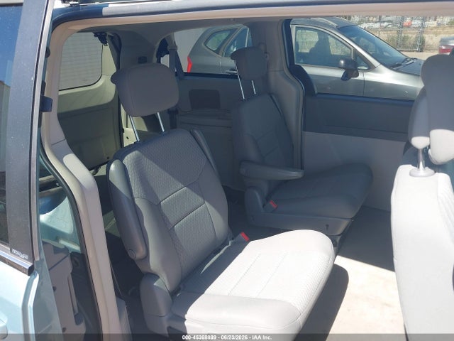 45368899 :رقم المزاد ، 2A4RR5DX7AR387942 vin ، 2010 Chrysler Town & Country Touring مزاد بيع