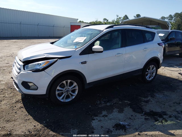 Ford ESCAPE SEL 2018 1FMCU0HD3JUA75645 Image 2