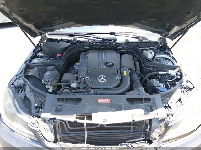 WDDGF4HB1EA927929 Mercedes-Benz C 250 Sport