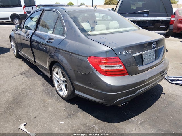 WDDGF4HB1EA927929 Mercedes-Benz C 250 Sport