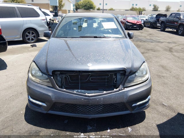 WDDGF4HB1EA927929 Mercedes-Benz C 250 Sport
