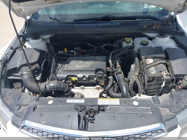 1G1PC5SB7E7407225 Chevrolet Cruze 1lt Auto