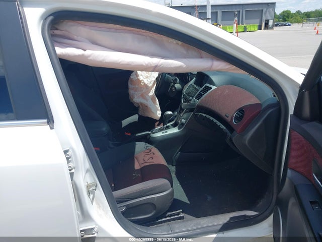 1G1PC5SB7E7407225 Chevrolet Cruze 1lt Auto