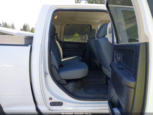 Продажа на аукционе авто 2017 Ram 2500 Tradesman  4x4 6'4 Box, vin: 3C6TR5CJ6HG737724, номер лота: 45369006