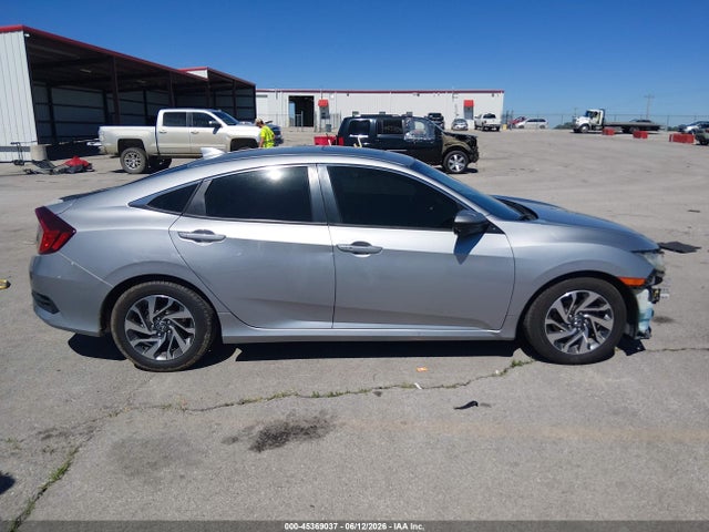 Honda CIVIC EX 2018 2HGFC2F74JH595158 Image 14