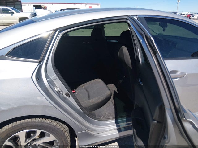 Honda CIVIC EX 2018 2HGFC2F74JH595158 Image 8