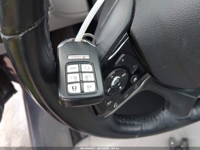 45369071 :رقم المزاد ، 5FNRL6H8XLB040488 vin ، 2020 Honda Odyssey Touring مزاد بيع