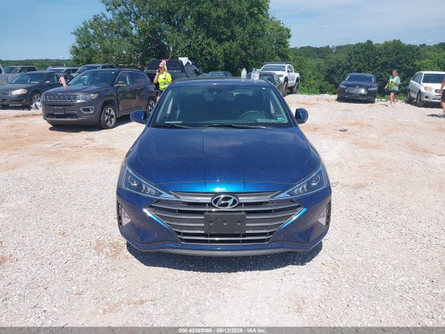 5NPD84LF3KH440706 Hyundai ELANTRA SEL