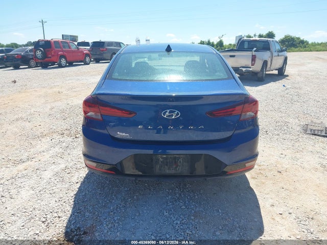 5NPD84LF3KH440706 Hyundai ELANTRA SEL