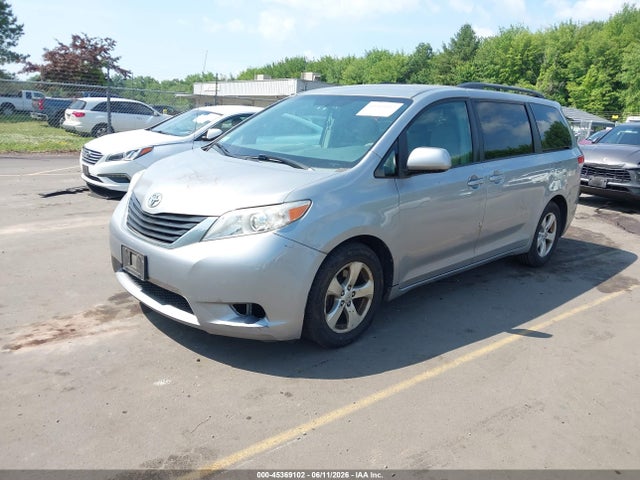 Продажа на аукционе авто 2013 Toyota Sienna Le V6 8 Passenger, vin: 5TDKK3DC4DS324855, номер лота: 45369102