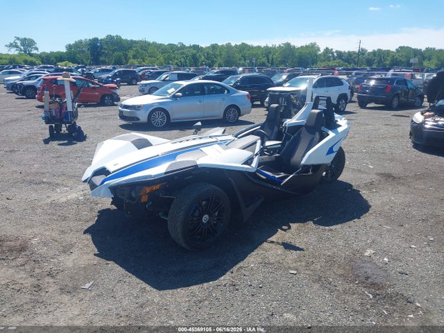 Polaris Slingshot 2019 57XAASFA6K8135749 Image 2