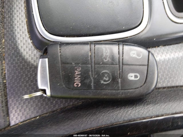 Aukcja sprzedaży 2015 Chrysler 300 300s, vin: 2C3CCABGXFH743245, numer aukcji: 45369187