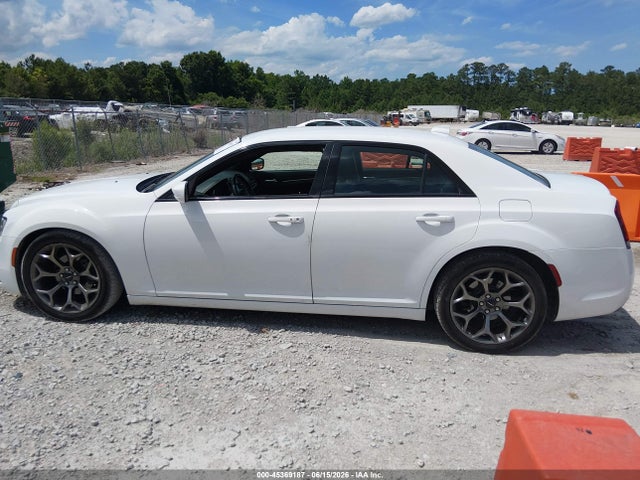 Aukcja sprzedaży 2015 Chrysler 300 300s, vin: 2C3CCABGXFH743245, numer aukcji: 45369187