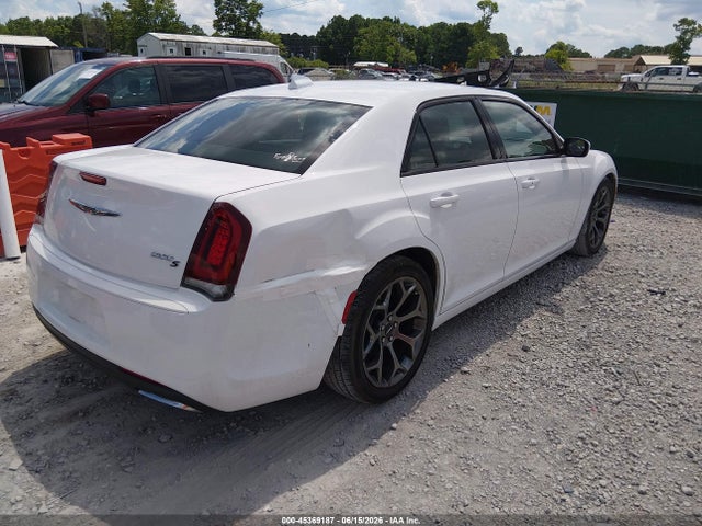 Aukcja sprzedaży 2015 Chrysler 300 300s, vin: 2C3CCABGXFH743245, numer aukcji: 45369187