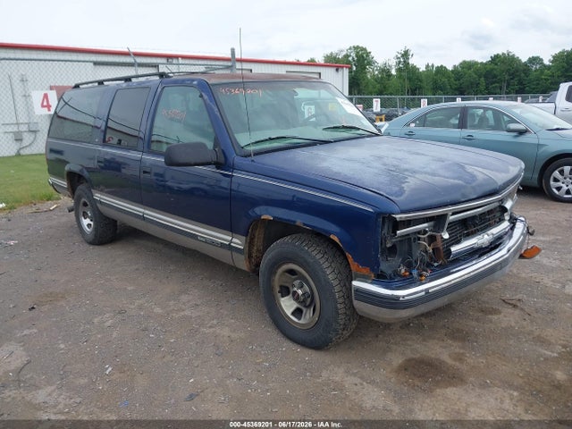 Продаж на аукціоні авто 1999 Gmc Suburban Slt Gm Buypower, vin: 1GKEC16R0XJ739032, номер лоту: 45369201