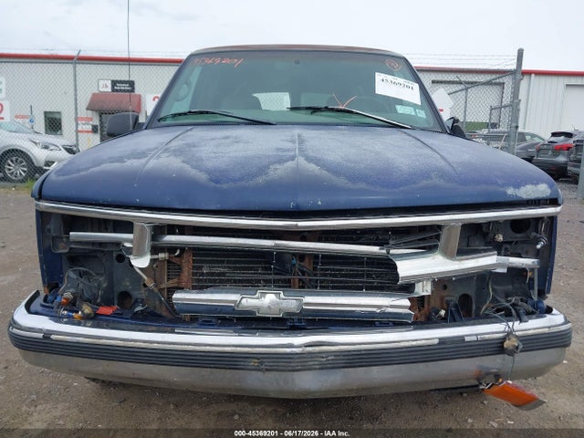 1999 Gmc Suburban Slt Gm Buypower მანქანა იყიდება აუქციონზე, vin: 1GKEC16R0XJ739032, აუქციონის ნომერი: 45369201