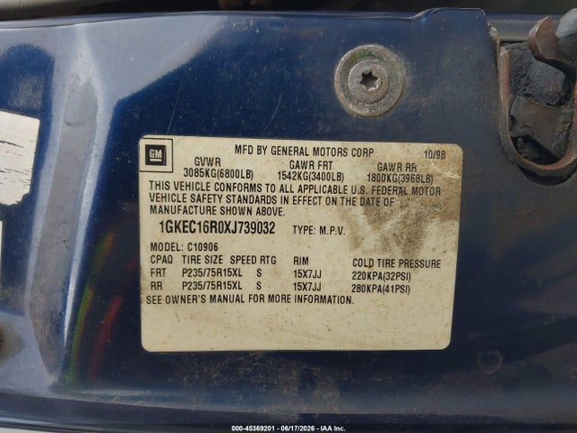 45369201 :رقم المزاد ، 1GKEC16R0XJ739032 vin ، 1999 Gmc Suburban Slt Gm Buypower مزاد بيع