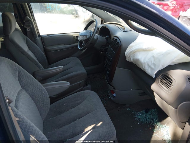 2004 Chrysler Town & Country Lx მანქანა იყიდება აუქციონზე, vin: 2C4GP44R24R561001, აუქციონის ნომერი: 45369226