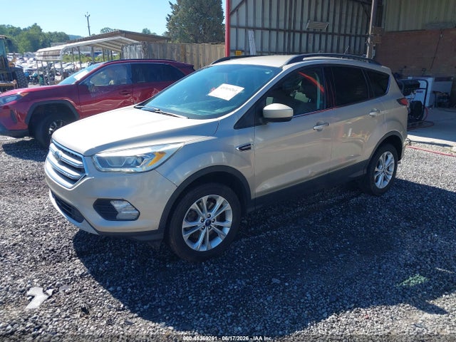 Ford ESCAPE SE 2017 1FMCU9G9XHUB50742 Image 2