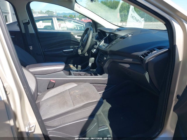 Ford ESCAPE SE 2017 1FMCU9G9XHUB50742 Image 5