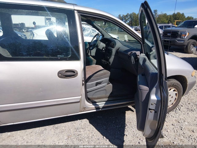 Aukcja sprzedaży 2000 Chrysler Voyager, vin: 2C4FJ25B6YR898697, numer aukcji: 45369281