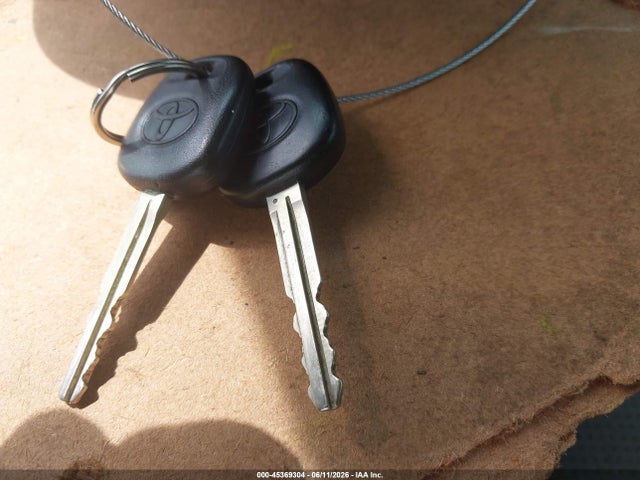 2004 Toyota Sienna Le მანქანა იყიდება აუქციონზე, vin: 5TDZA23C94S012933, აუქციონის ნომერი: 45369304